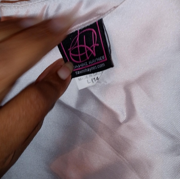 Tanwi Haynes custom clergy white dress - Picture 4 of 6